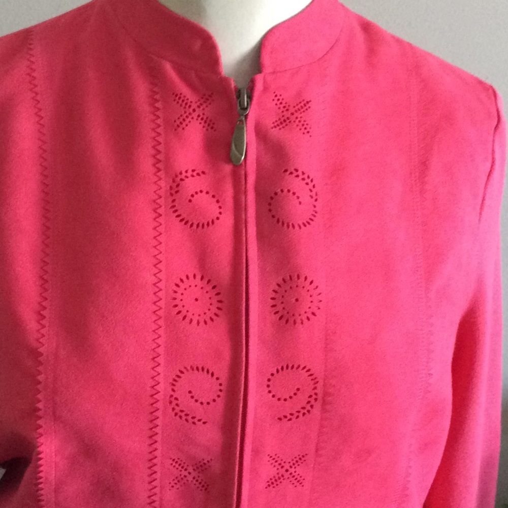 Women’s Tan Jay size large, coral, sweater/jacket
